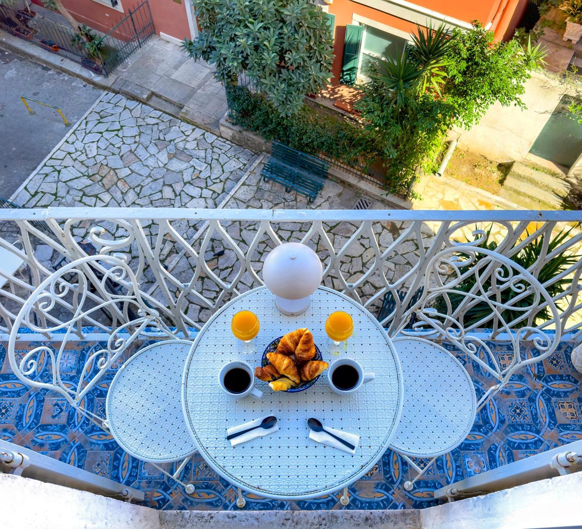 Vailato Swan White Suite Korfu Dış mekan fotoğraf