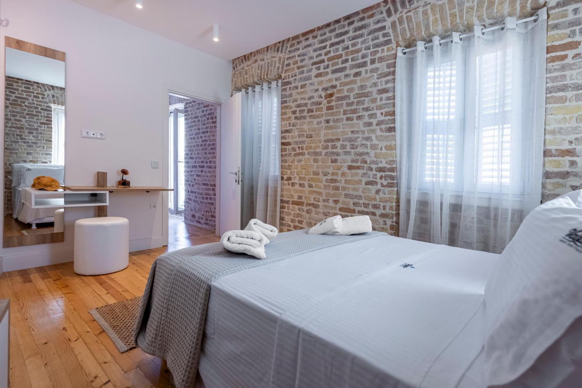 Vailato Swan White Suite Korfu Dış mekan fotoğraf