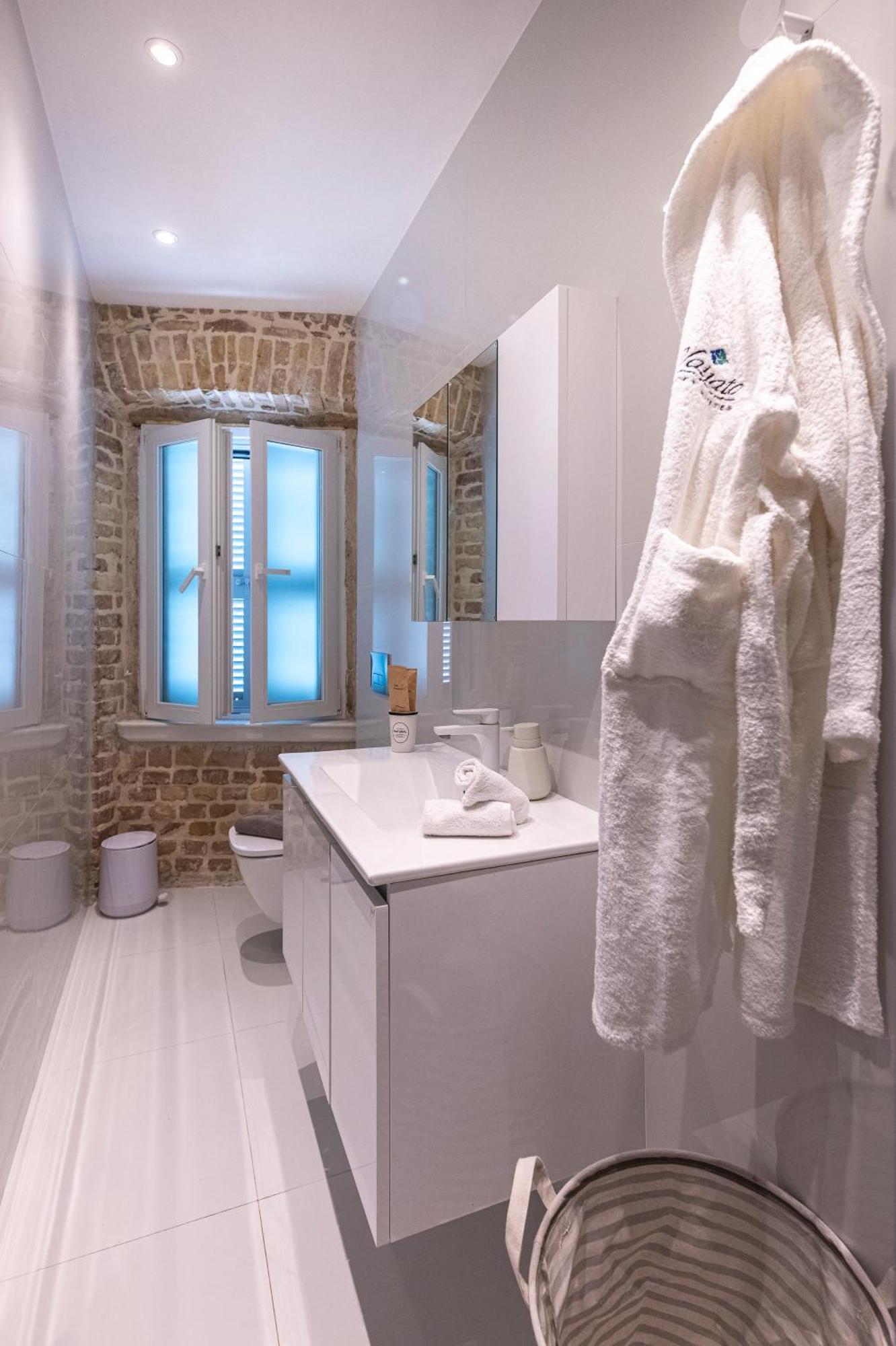 Vailato Swan White Suite Korfu Dış mekan fotoğraf